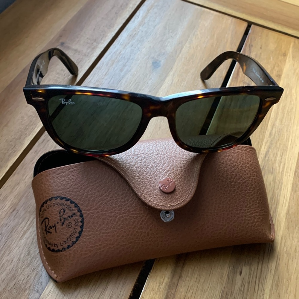 Ray Ban WAYFARER Tortoise
